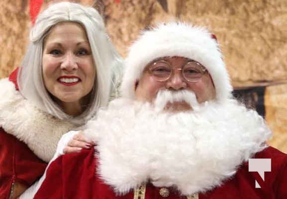 November 28, 2025 Santa Claus 3104