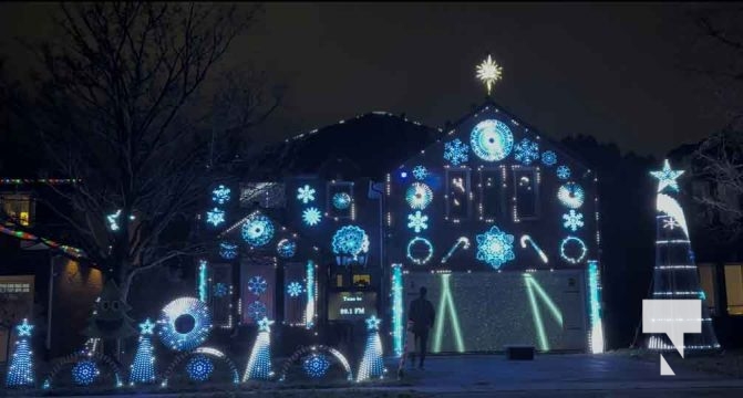 November 30, 2025 Christmas Lights 3288