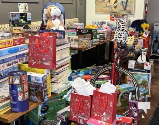 December 14, 2025 Queenies Toy Drive3471