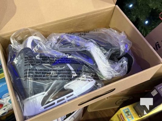 December 14, 2025 Queenies Toy Drive3473