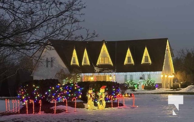 December 19, 2025 Old Scugog Road Bowmanville Christmas Lights3638