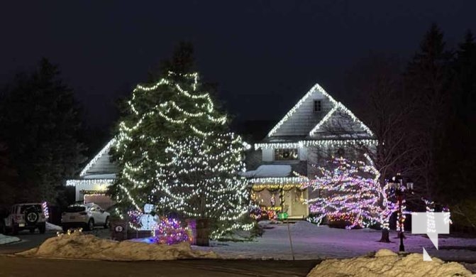 December 19, 2025 Old Scugog Road Bowmanville Christmas Lights3644