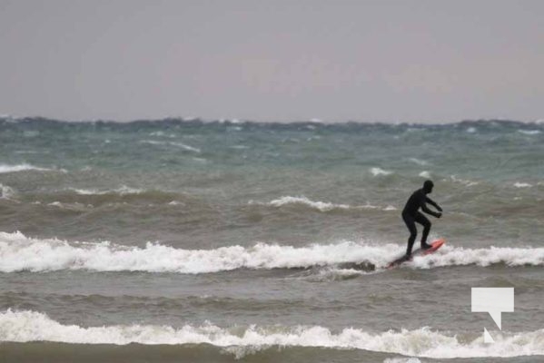 December 19, 2025 Surfs Up Cobourg3575