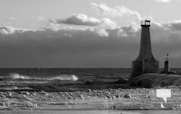 December 30, 2025 Sunset Cobourg Pier Lake Ontario 3854