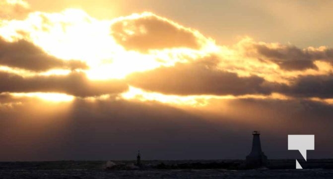 December 30, 2025 Sunset Cobourg Pier Lake Ontario 3862