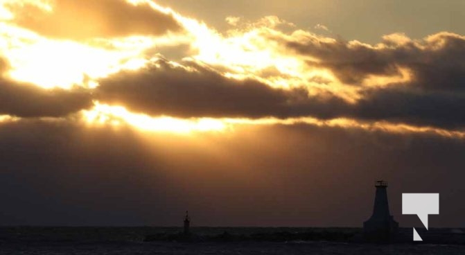 December 30, 2025 Sunset Cobourg Pier Lake Ontario 3864