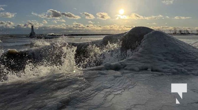 December 30, 2025 Sunset Cobourg Pier Lake Ontario 3874