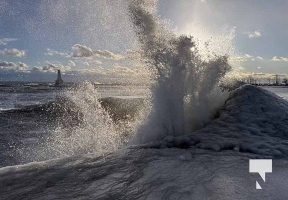 December 30, 2025 Sunset Cobourg Pier Lake Ontario 3878