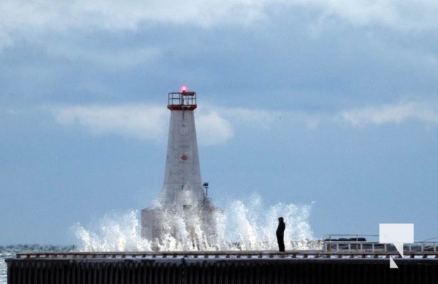 December 4, 2025 East Pier Cobourg3315