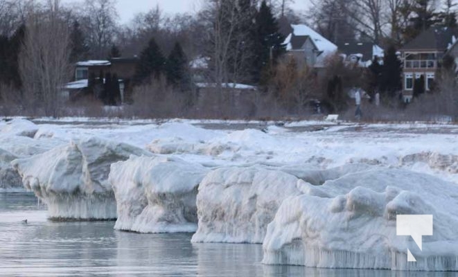 January 24, 2026 Cobourg Harbour4630