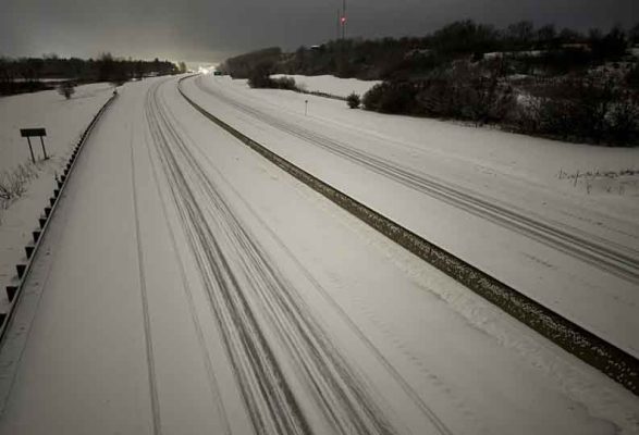 January 3, 2026 Highway 401 Shut Down Telephone Road Little Lake Road Transports 4047
