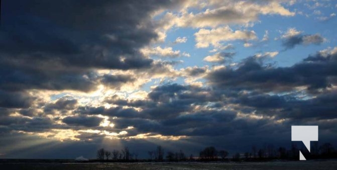 January 9, 2026 Lake Ontario Cobourg Sunset Waves Winter4307