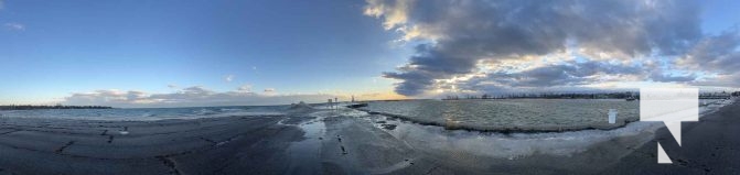 January 9, 2026 Lake Ontario Cobourg Sunset Waves Winter4314.JPEG