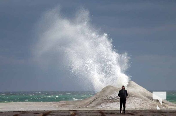 January 9, 2026 Lake Ontario Cobourg Sunset Waves Winter4315