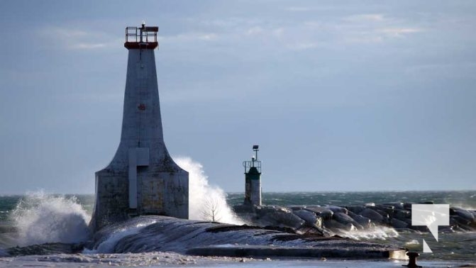 January 9, 2026 Lake Ontario Cobourg Sunset Waves Winter4317