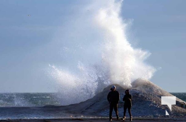 January 9, 2026 Lake Ontario Cobourg Sunset Waves Winter4318