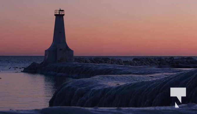 February 1, 2026 Sunset Swans Icicles Moon 4984