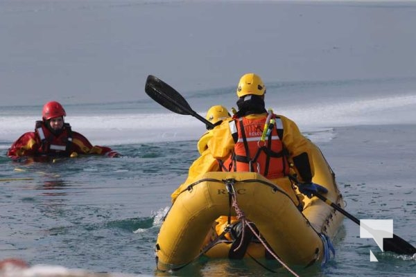 February 14, 2026 Ice Water Rescue Training Cobourg5168