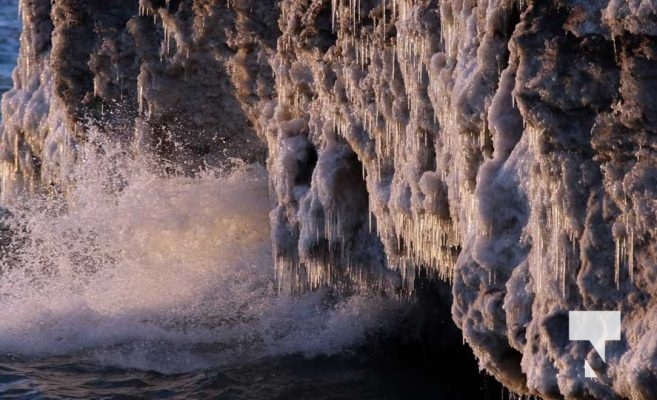 February 4, 2026 Winter Lighthouse Harbour Night 5048