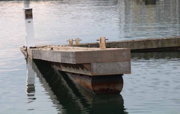March 30, 2026 Sinking Pier Cobourg 0477