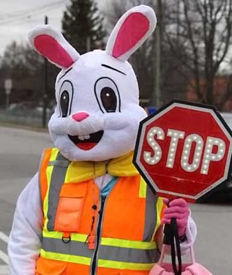 Apri 1, 2026 Easter Bunny 0492