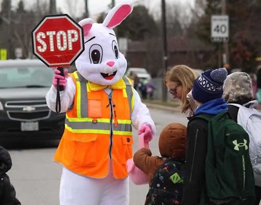 Apri 1, 2026 Easter Bunny 0494