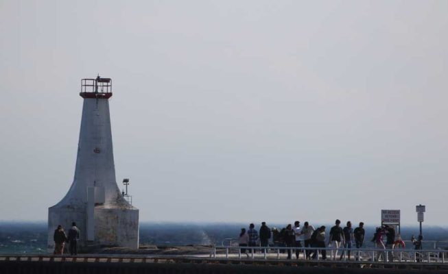 Apri 3, 2026 Lighthouse 0516