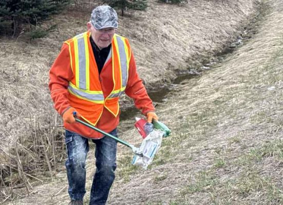 April 4, 2026 Cleaning Highway 401 0535