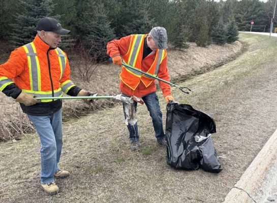 April 4, 2026 Cleaning Highway 401 0539