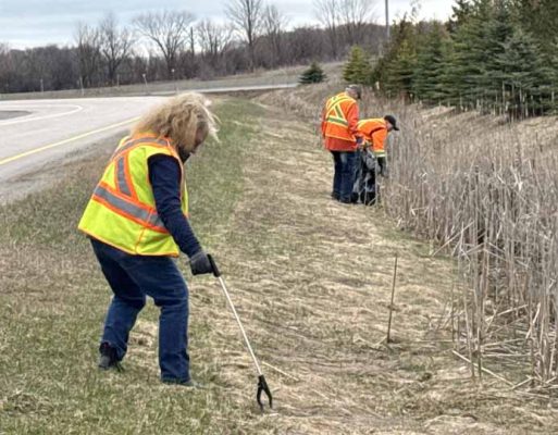 April 4, 2026 Cleaning Highway 401 0542