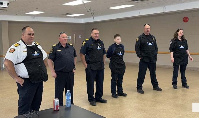 Local Fire Chiefs participate in Disaster Dining Challenge
