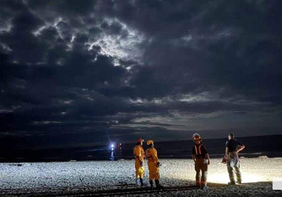 August 28, 2026 Water Search Victoria Beach4617